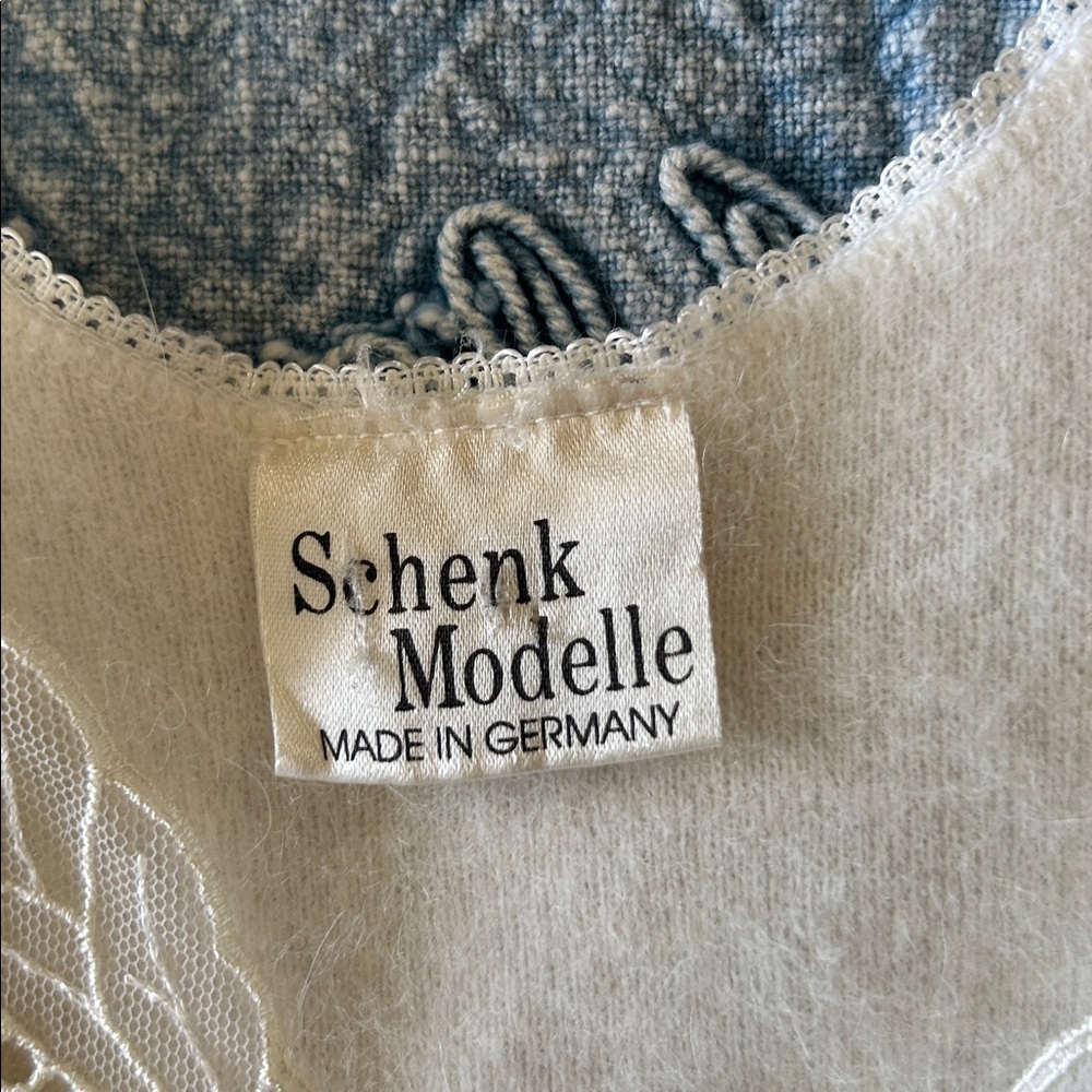 SCHENK MODELLE SILKY -TOUCH  LACE TRIM ANGORA  TOP/VEST MADE IN GERMANY SZ S - Picture 8 of 14